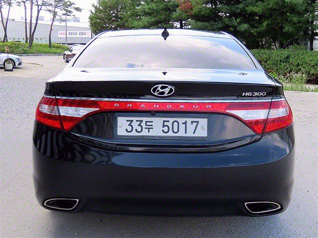 HYUNDAI Grandeur - Vista 4