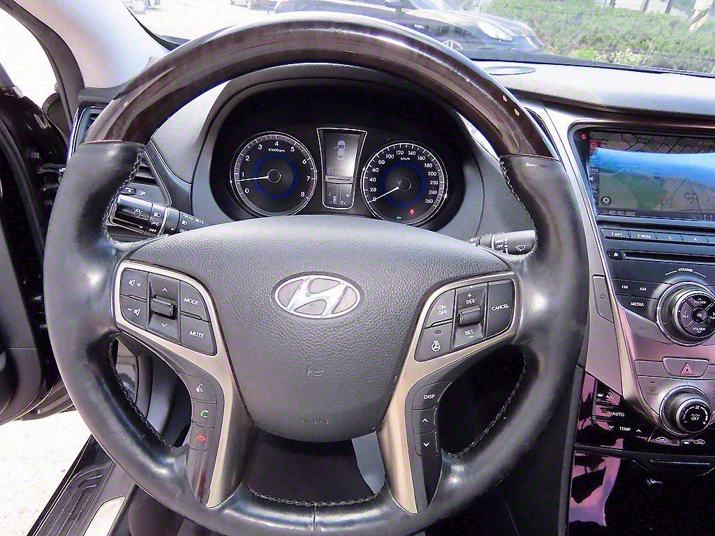 HYUNDAI Grandeur - Vista 8