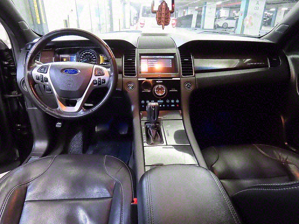 Ford Torus - Vista 10