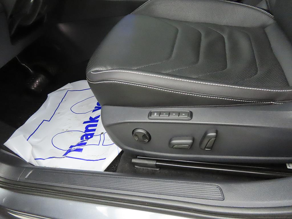 Volkswagen Jetta 2023 Gris - Importación desde Corea - HF Imports Iquique - Foto 17