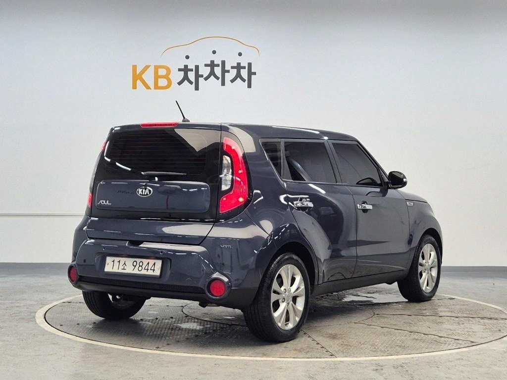 KIA Soul - Vista 4
