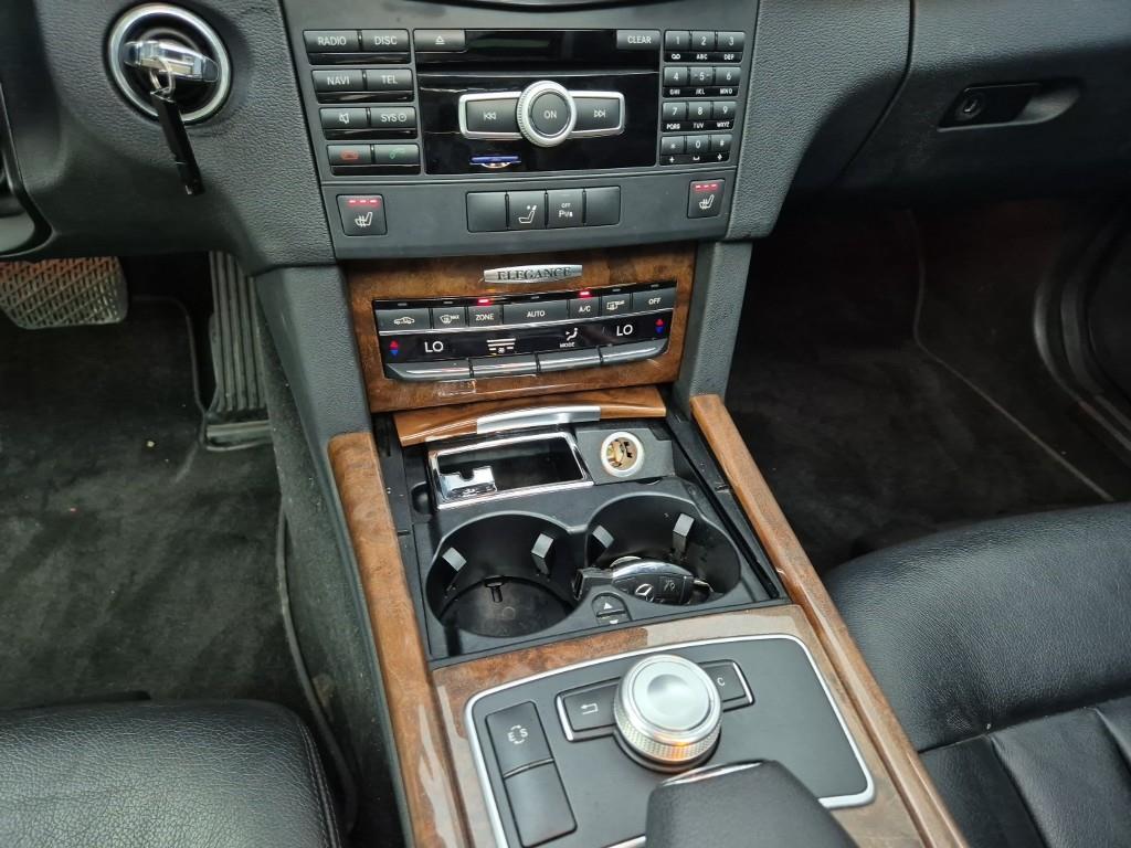 Mercedes Benz E class - Vista 10