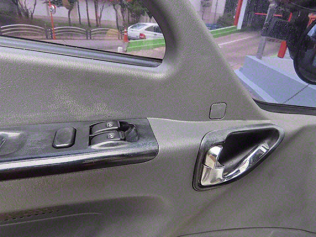 medium and large cargo truck 2014 Blanco - Importación desde Corea - HF Imports Iquique - Foto 13