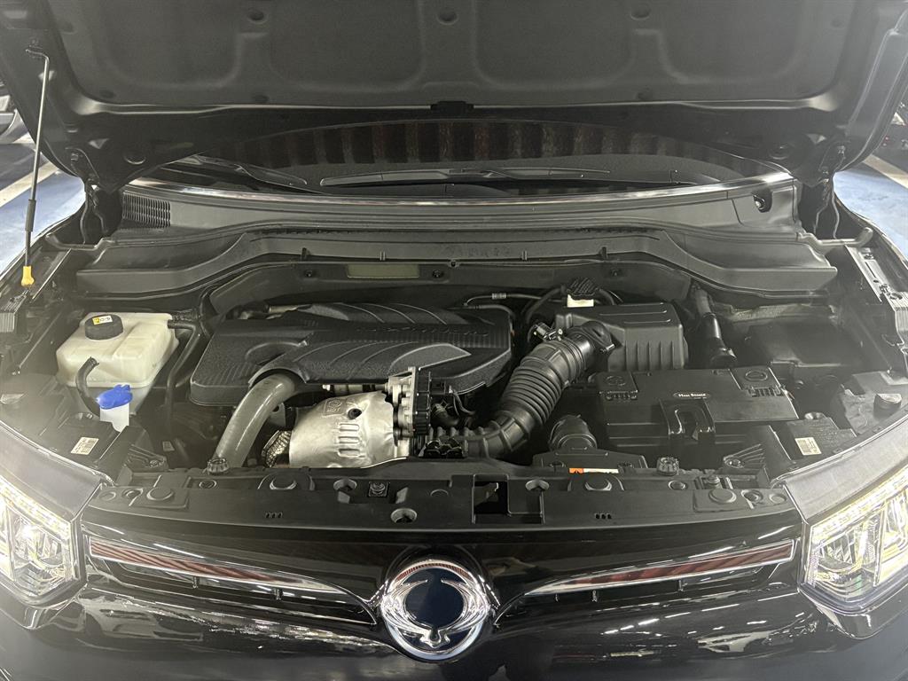 Ssangyong Tivoli - Vista 7