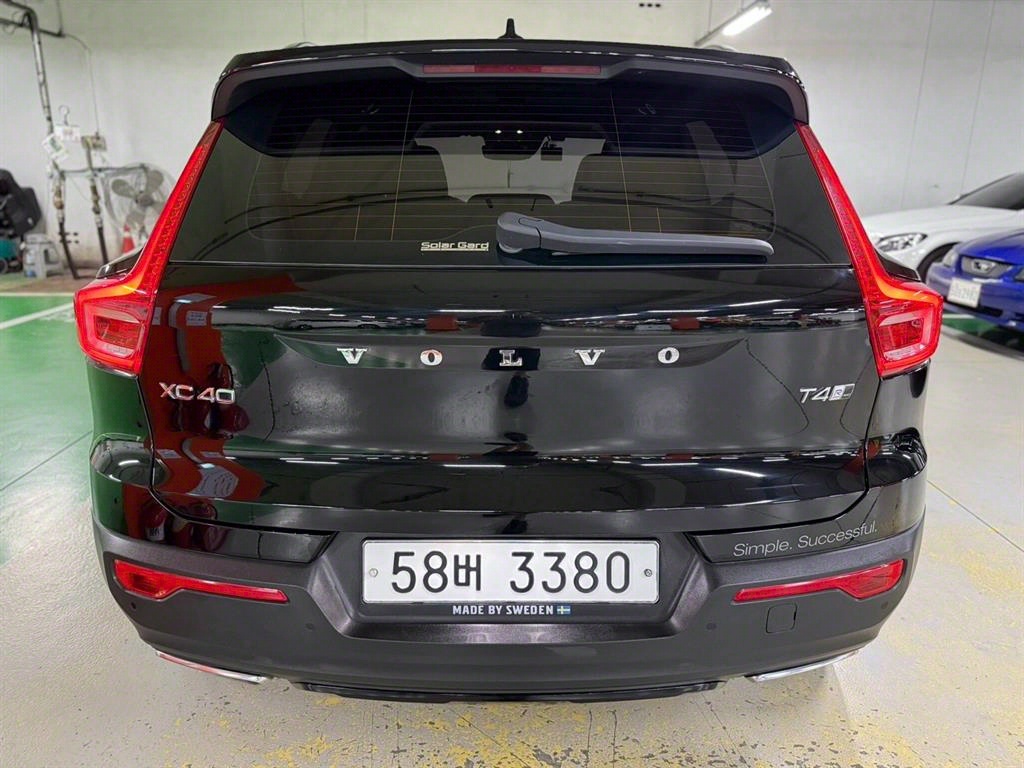 Volvo XC40 - Vista 4