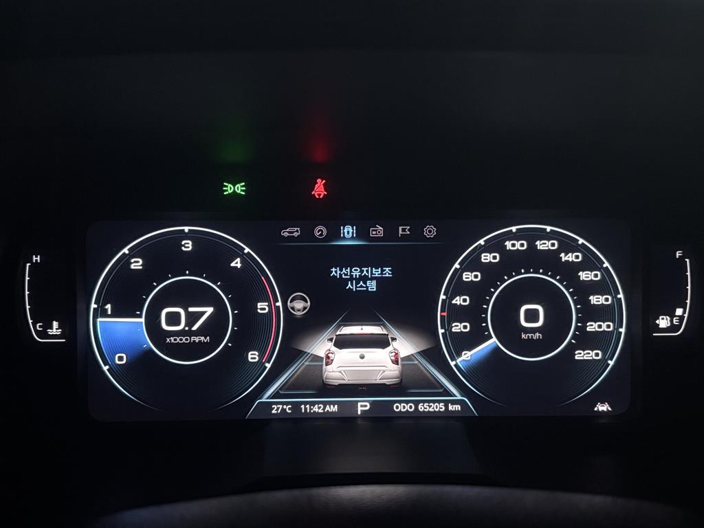 Ssangyong Tivoli - Vista 10