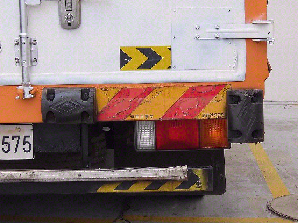 medium and large cargo truck 2014 Blanco - Importación desde Corea - HF Imports Iquique - Foto 9