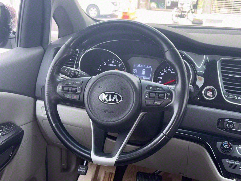 KIA Carnival 2018 - Importación desde Corea - HF Imports Iquique - Foto 18