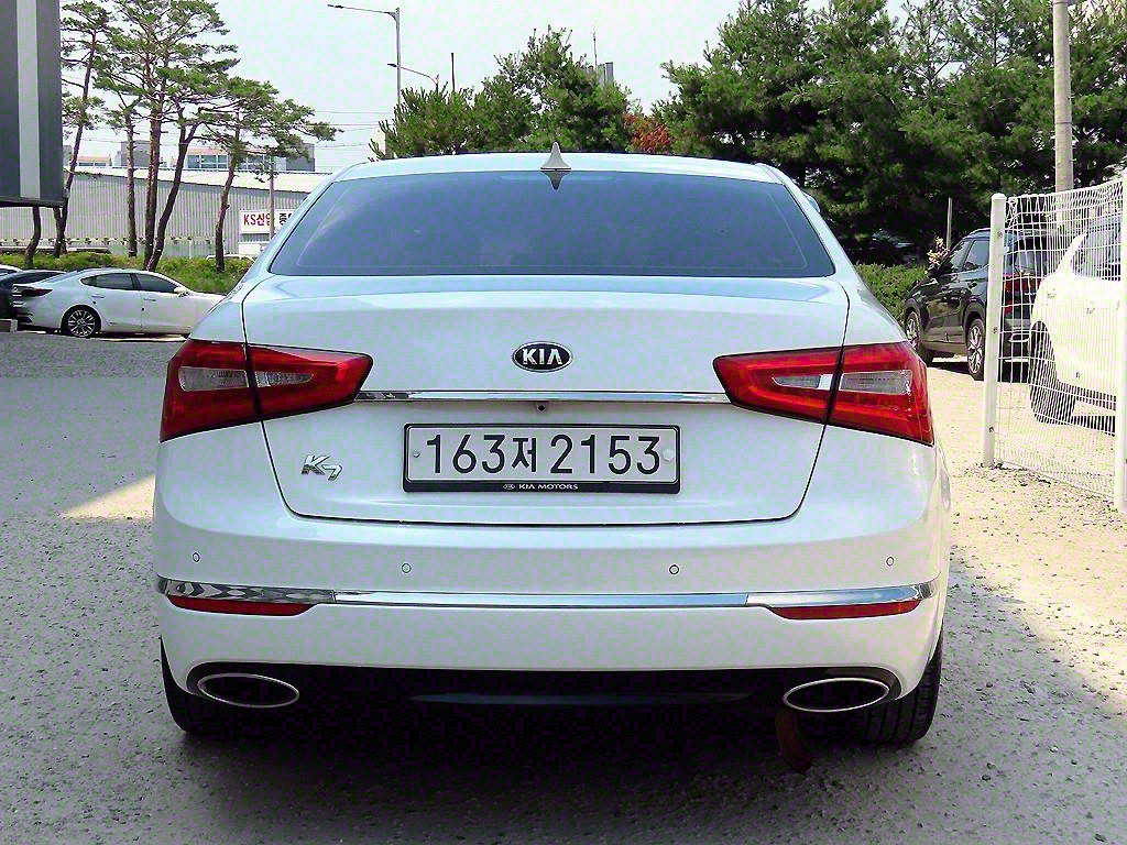 KIA K7 - Vista 4