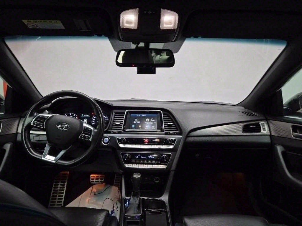 HYUNDAI Sonata - Vista 7