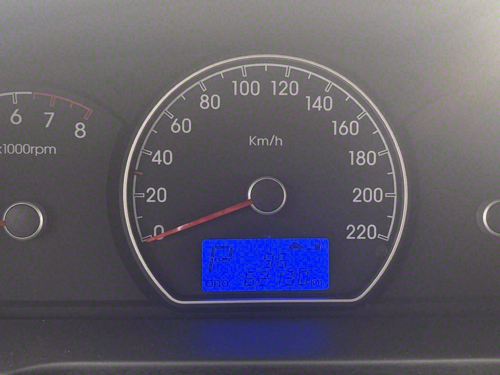 HYUNDAI Avante - Vista 8