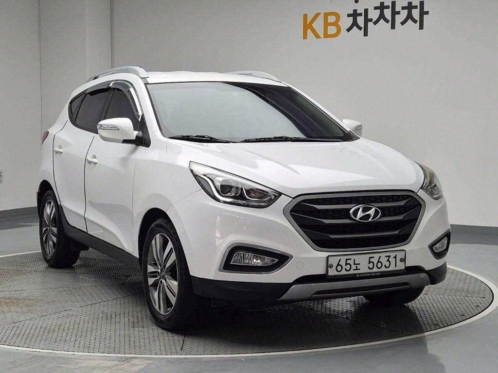 HYUNDAI Tucson - Vista 4