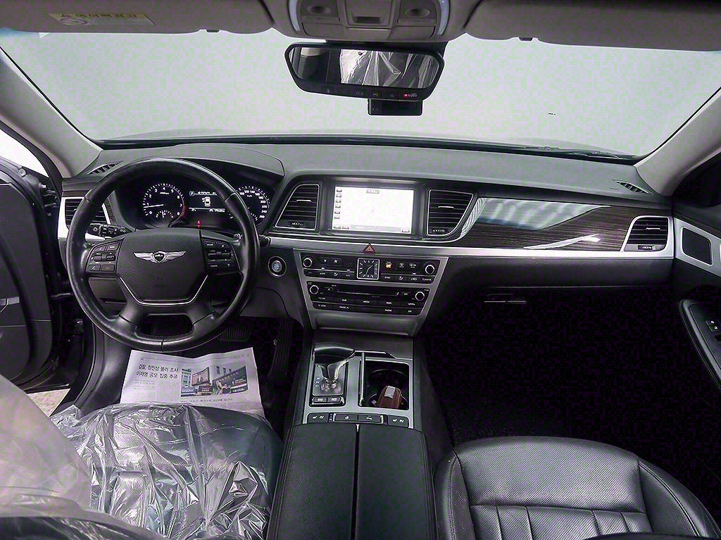 Genesis G80 - Vista 9