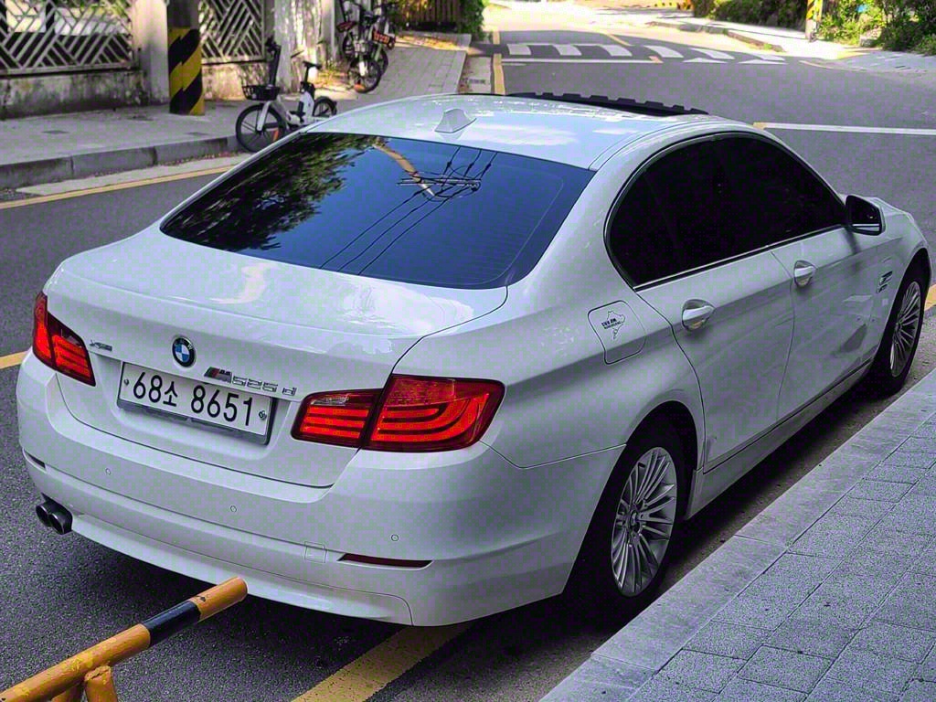 BMW 5 Series - Vista 5