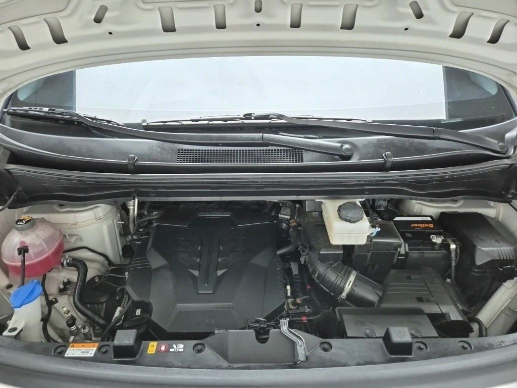 HYUNDAI Staria - Vista 5