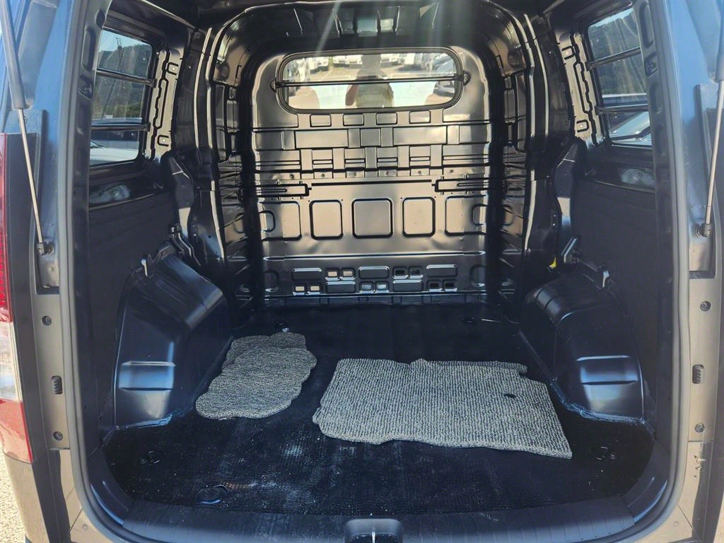 HYUNDAI Staria 2024 Negro - Importación desde Corea - HF Imports Iquique - Foto 16