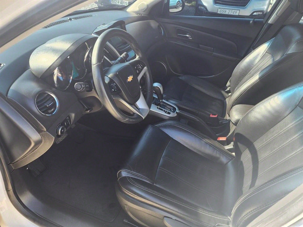 Chevrolet Cruise 2013 Blanco - Importación desde Corea - HF Imports Iquique - Foto 14