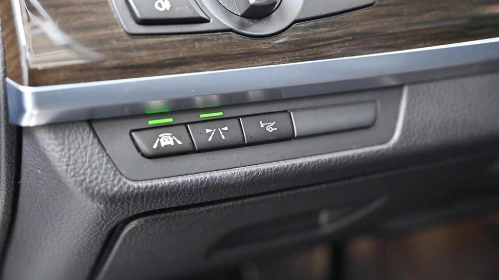 BMW 7 Series - Vista 10