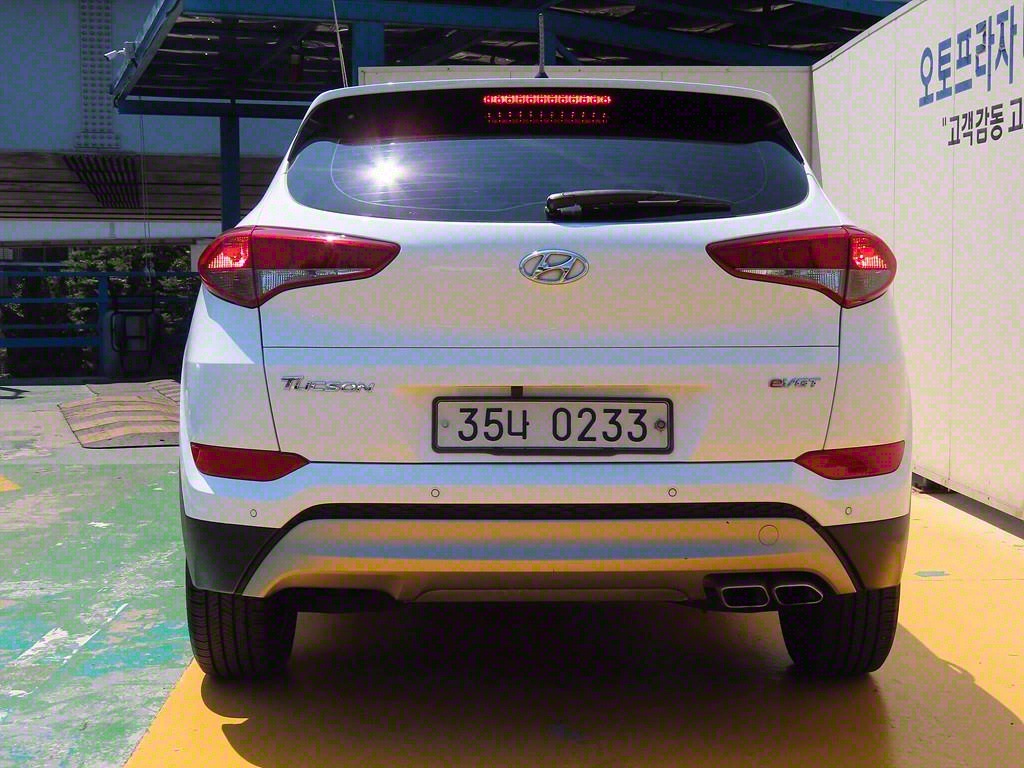 HYUNDAI Tucson - Vista 4