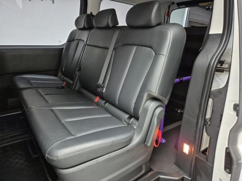 HYUNDAI Staria - Vista 12