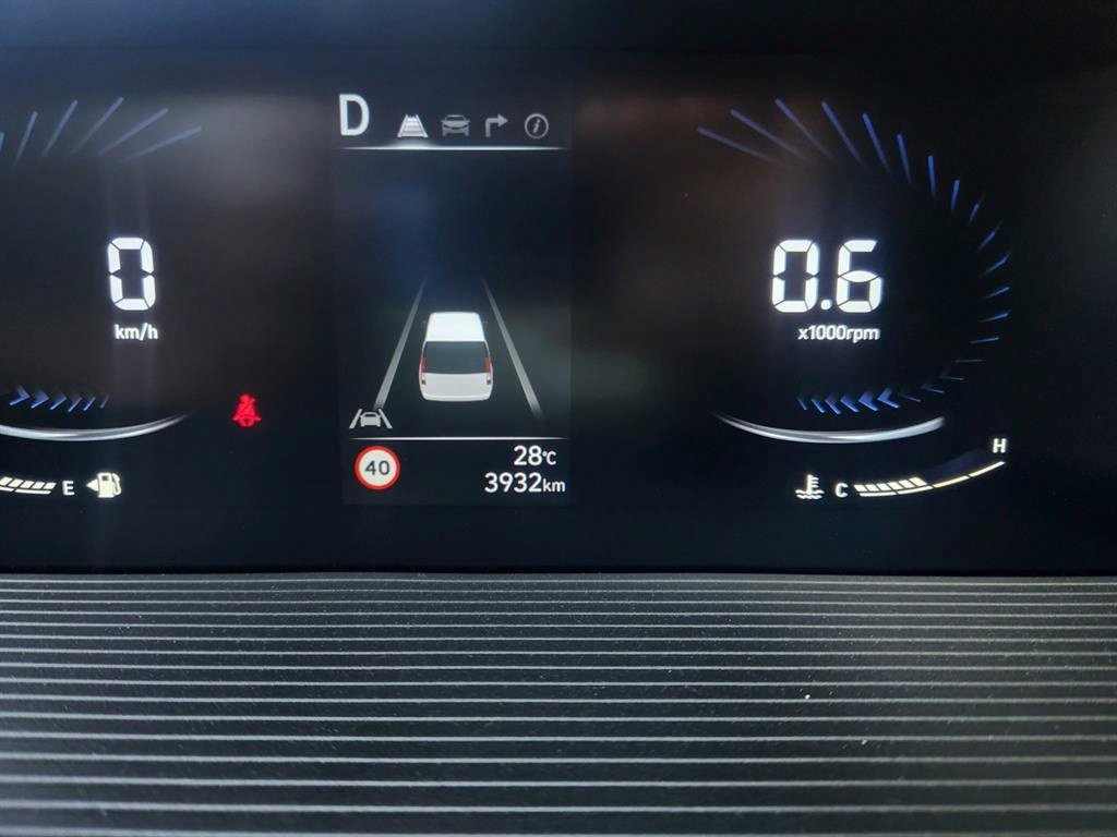 HYUNDAI Staria - Vista 7