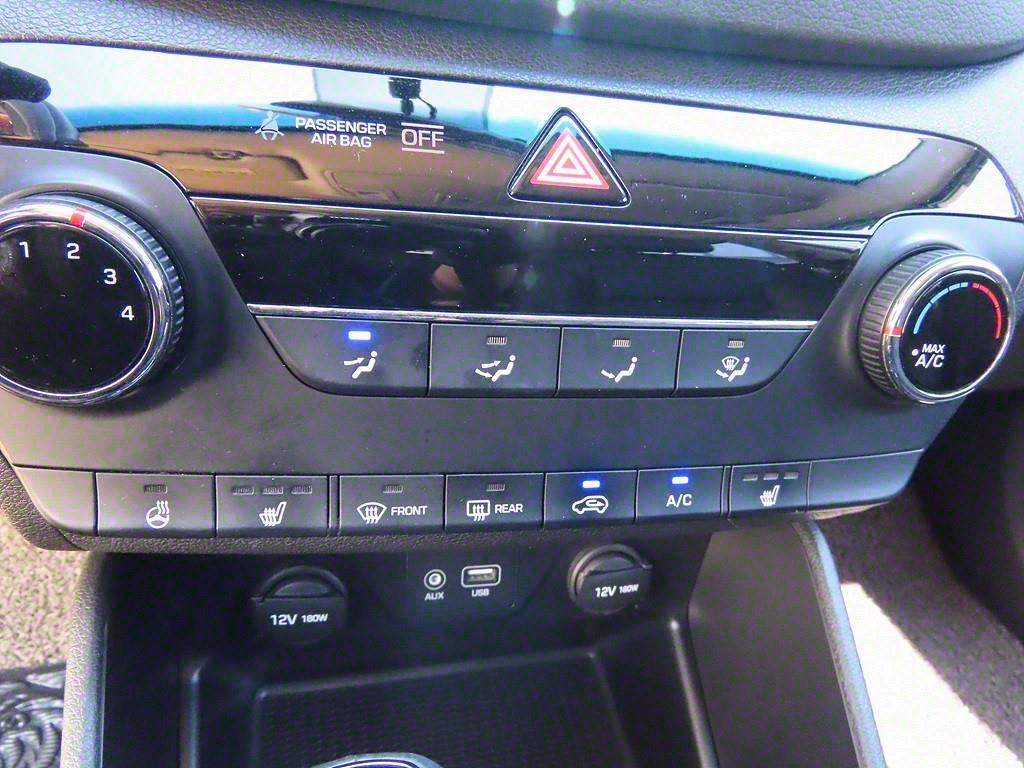 HYUNDAI Tucson - Vista 10