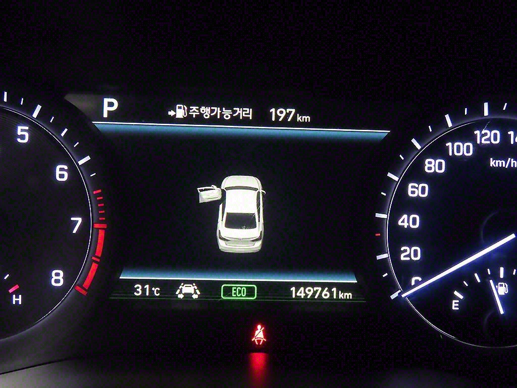 Genesis G80 - Vista 8