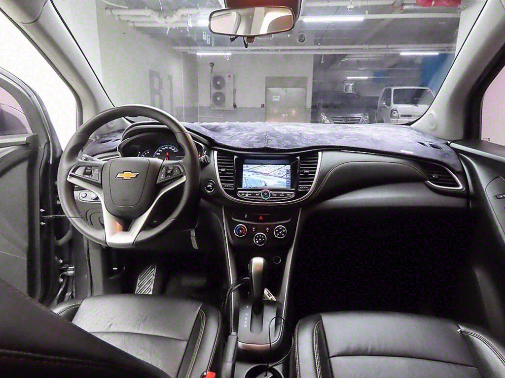 Chevrolet Trax - Vista 8