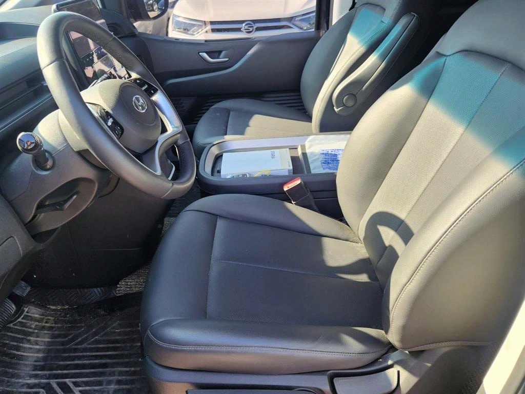 HYUNDAI Staria 2024 Negro - Importación desde Corea - HF Imports Iquique - Foto 15