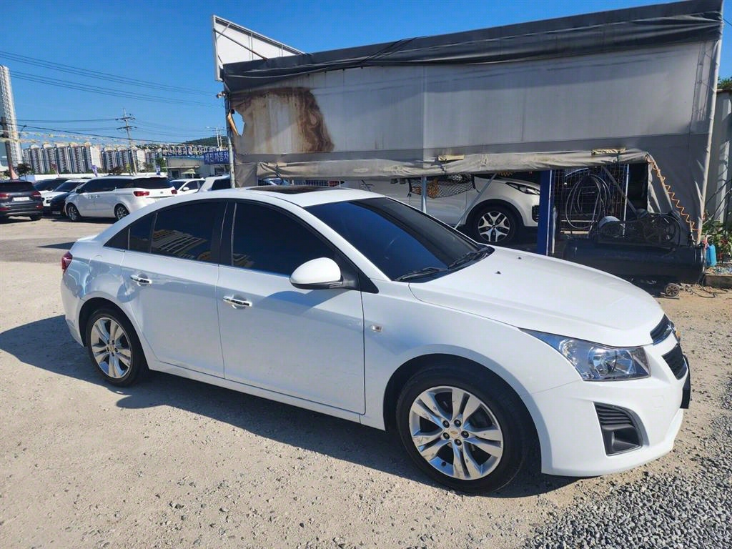 Chevrolet Cruise - Vista 8