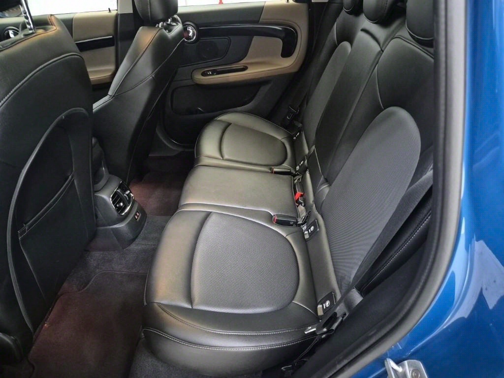 Mini Countryman - Vista 12