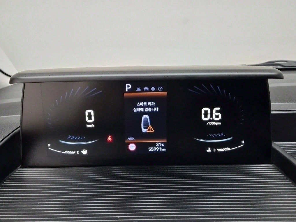 HYUNDAI Staria - Vista 6