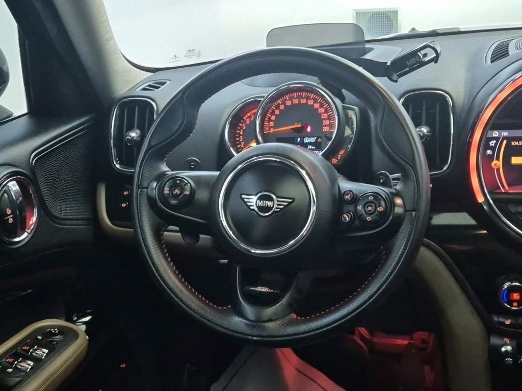 Mini Countryman - Vista 9