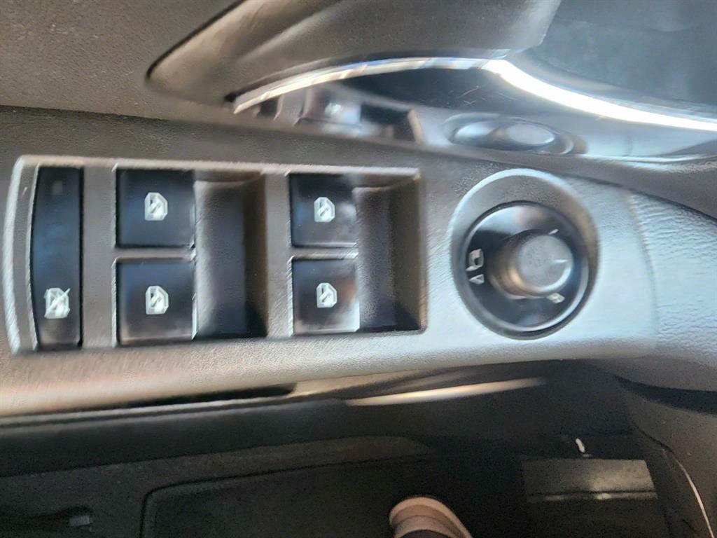 Chevrolet Cruise - Vista 12