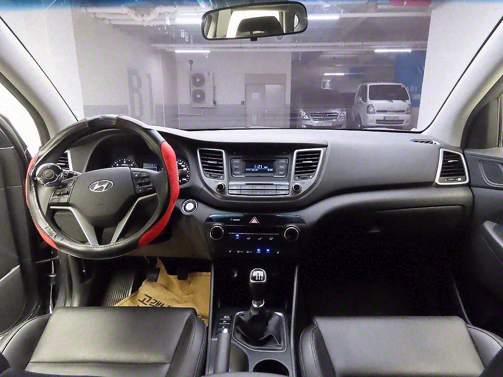 HYUNDAI Tucson - Vista 8