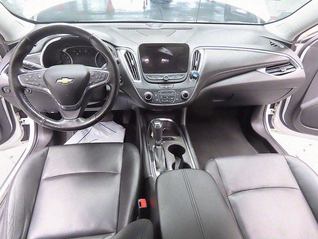 Chevrolet Malibu 2018 Blanco - Importación desde Corea - HF Imports Iquique - Foto 9