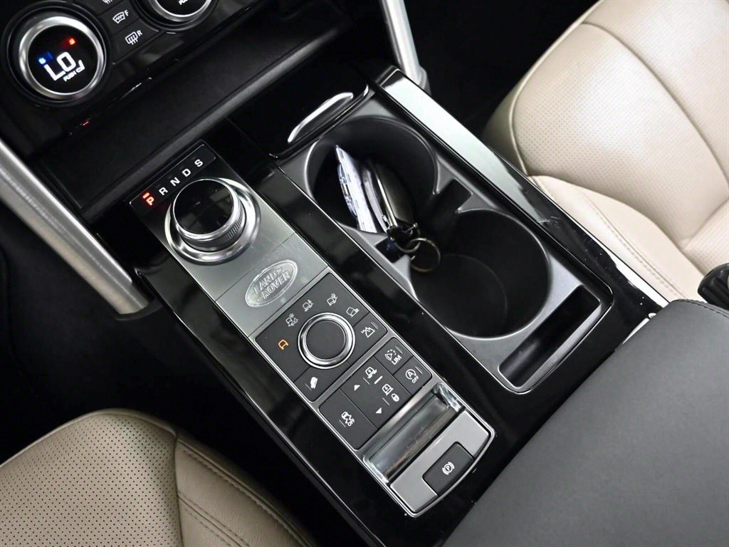 Land Rover Discovery 2017 Gris - Importación desde Corea - HF Imports Iquique - Foto 9