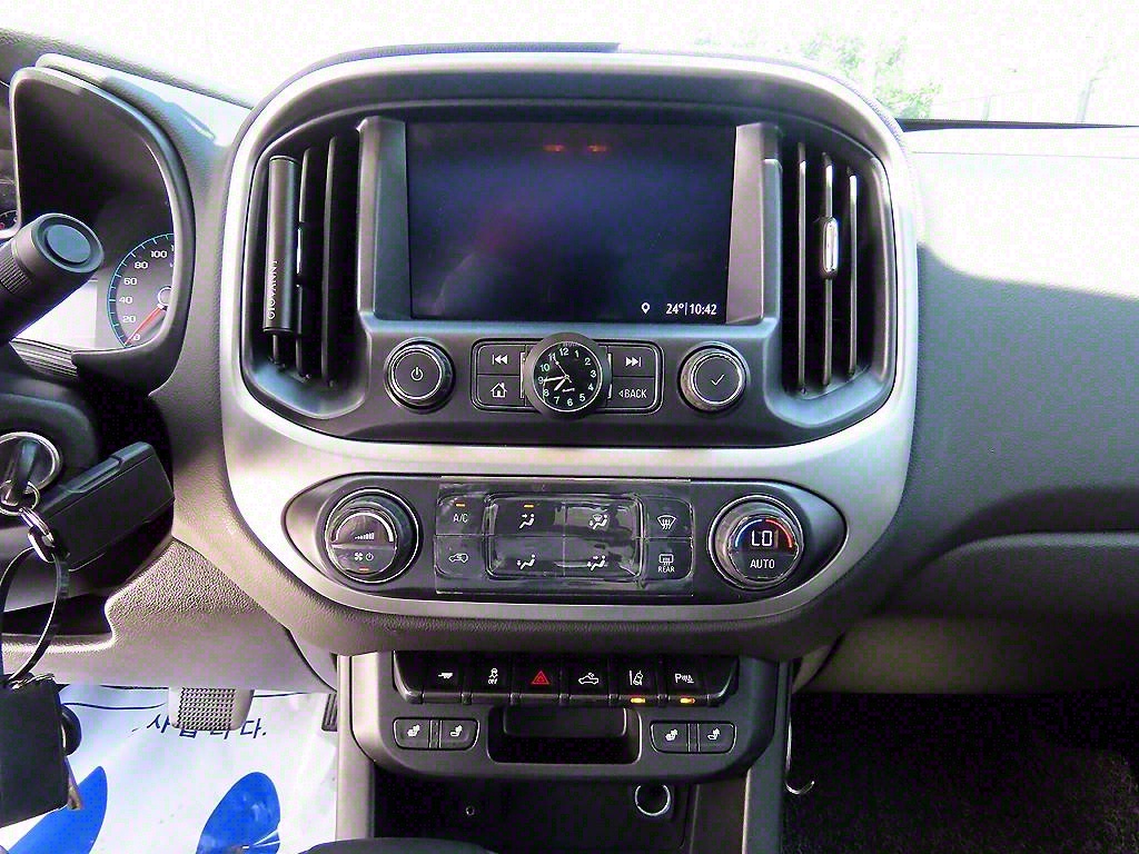 Chevrolet ?Colorado 2020 Blanco - Importación desde Corea - HF Imports Iquique - Foto 13