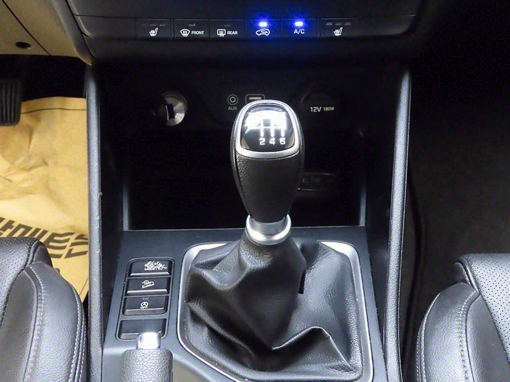 HYUNDAI Tucson - Vista 10