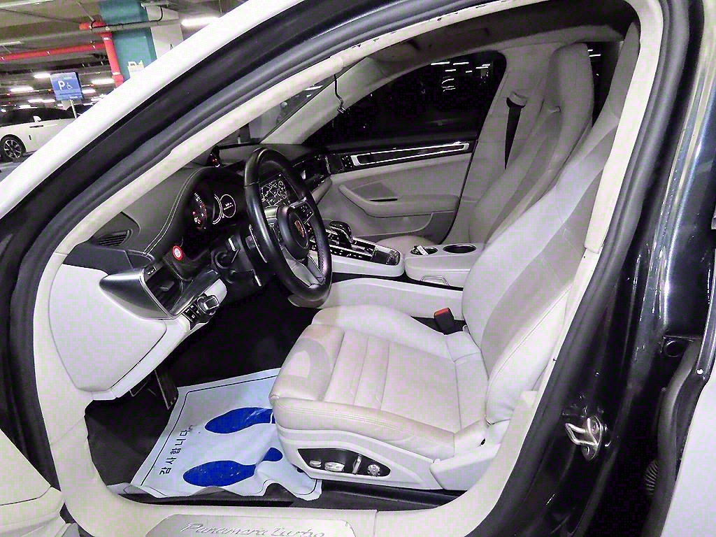 Porsche Panamera - Vista 6