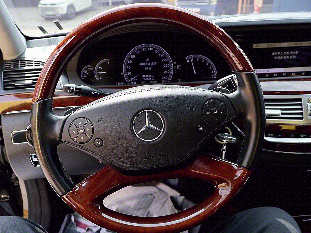 Mercedes Benz S Class 2010 Negro - Importación desde Corea - HF Imports Iquique - Foto 8