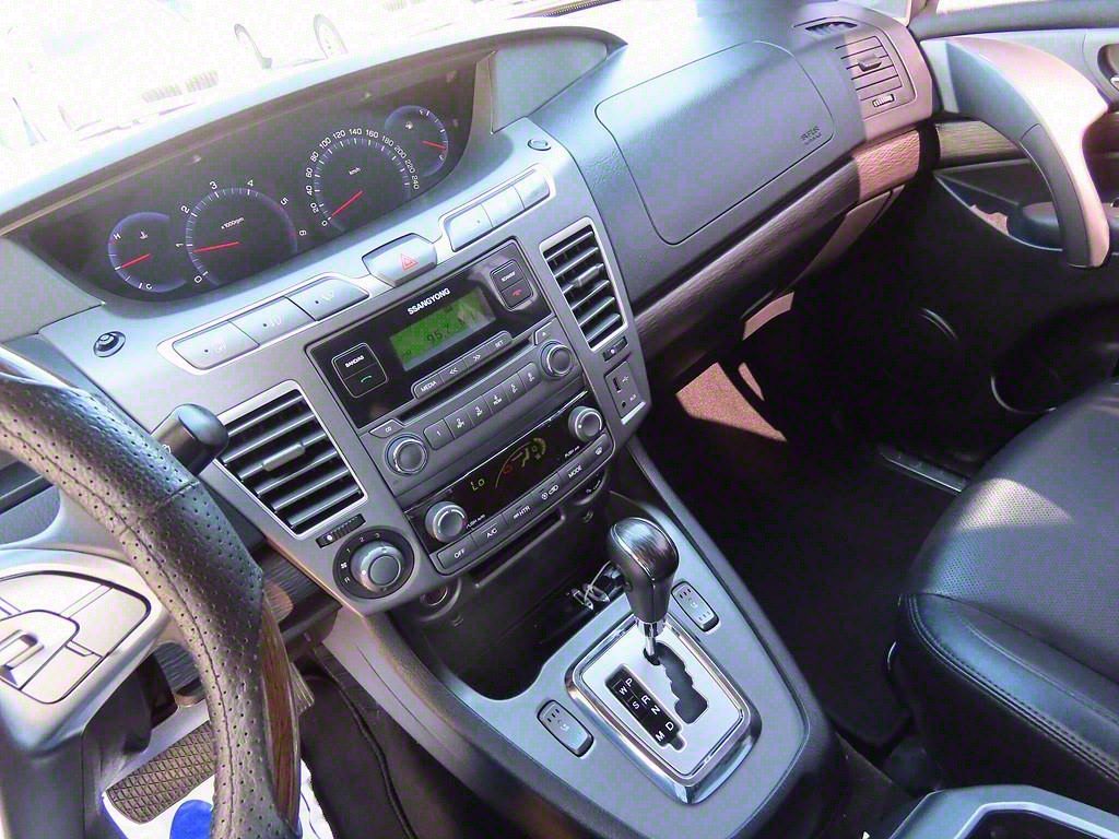 Ssangyong Korando - Vista 8