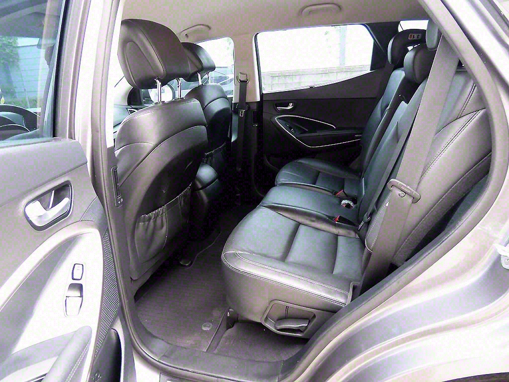 HYUNDAI Santa Fe - Vista 6