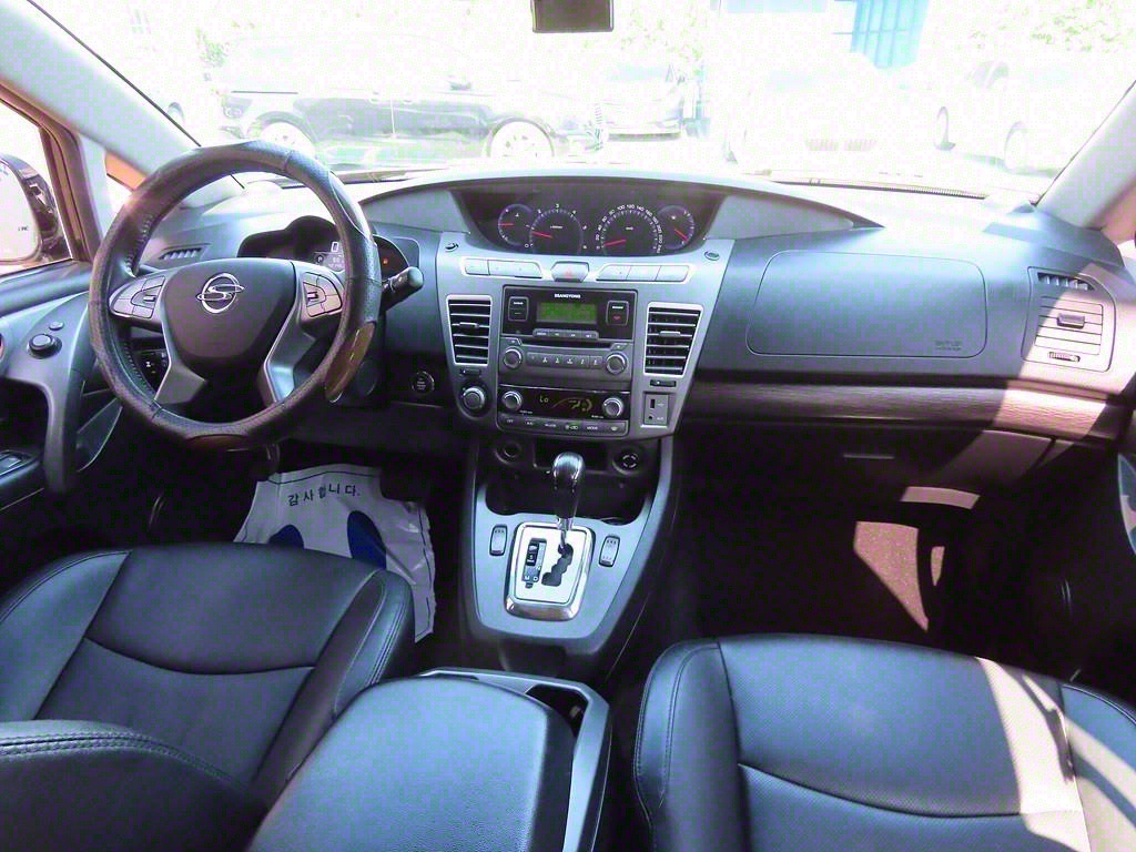 Ssangyong Korando - Vista 5