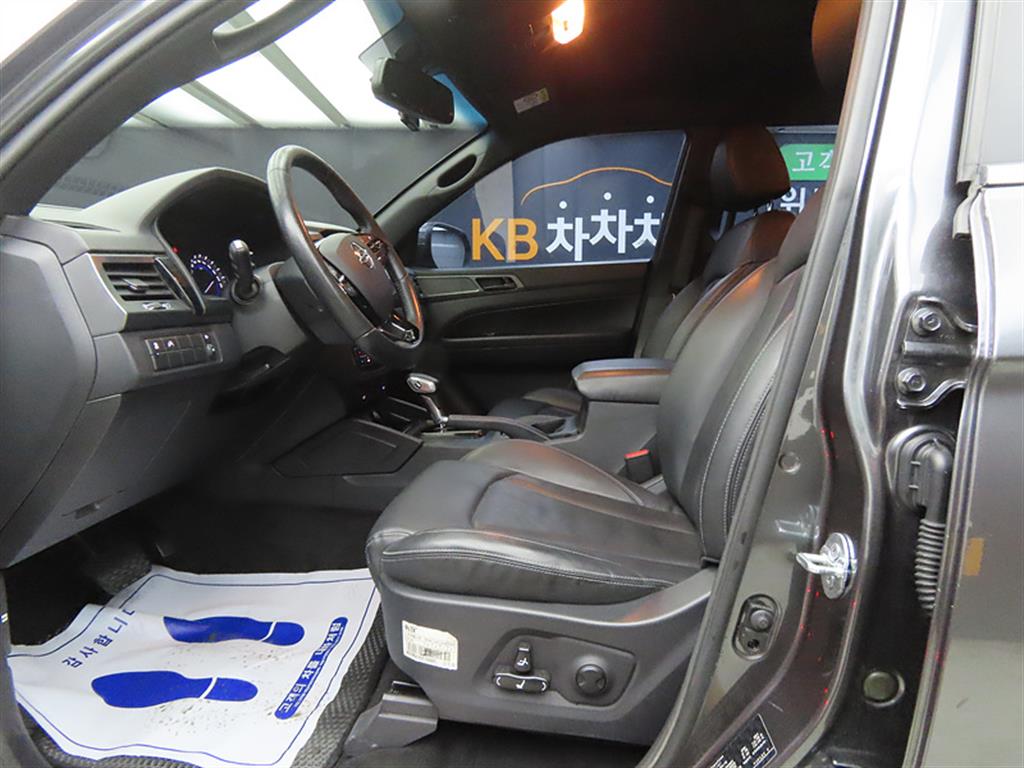 Ssangyong Rexton - Vista 5