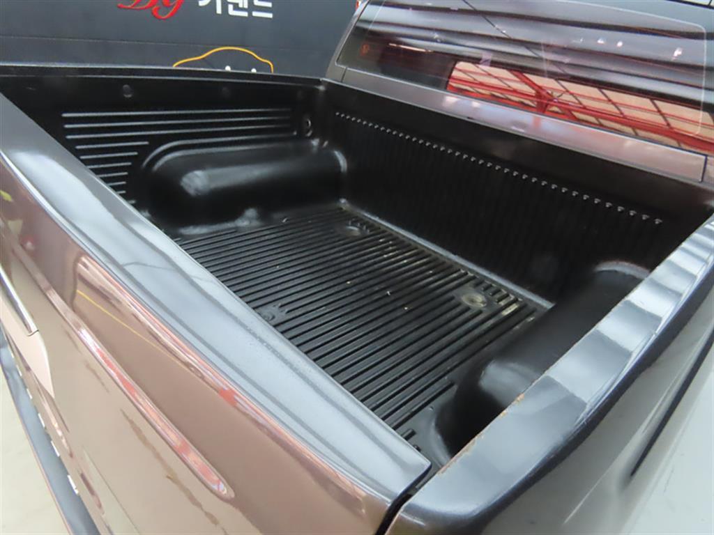 Ssangyong Korando 2016 Negro - Importación desde Corea - HF Imports Iquique - Foto 16