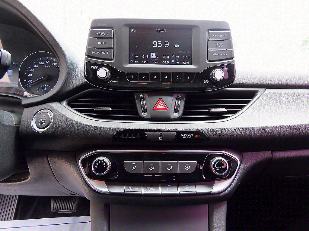 HYUNDAI i30 2017 Gris - Importación desde Corea - HF Imports Iquique - Foto 14