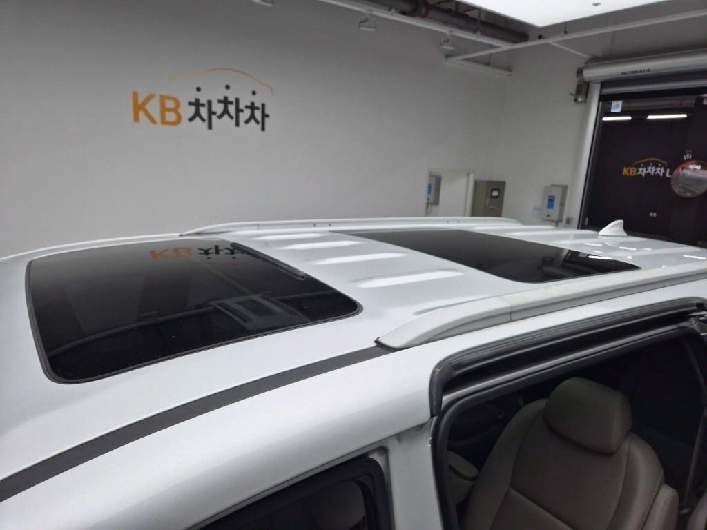 KIA Carnival 2015 Plateado - Importación desde Corea - HF Imports Iquique - Foto 18