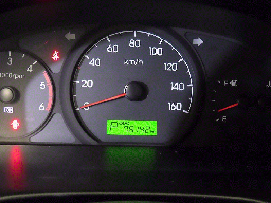 HYUNDAI Starex - Vista 10