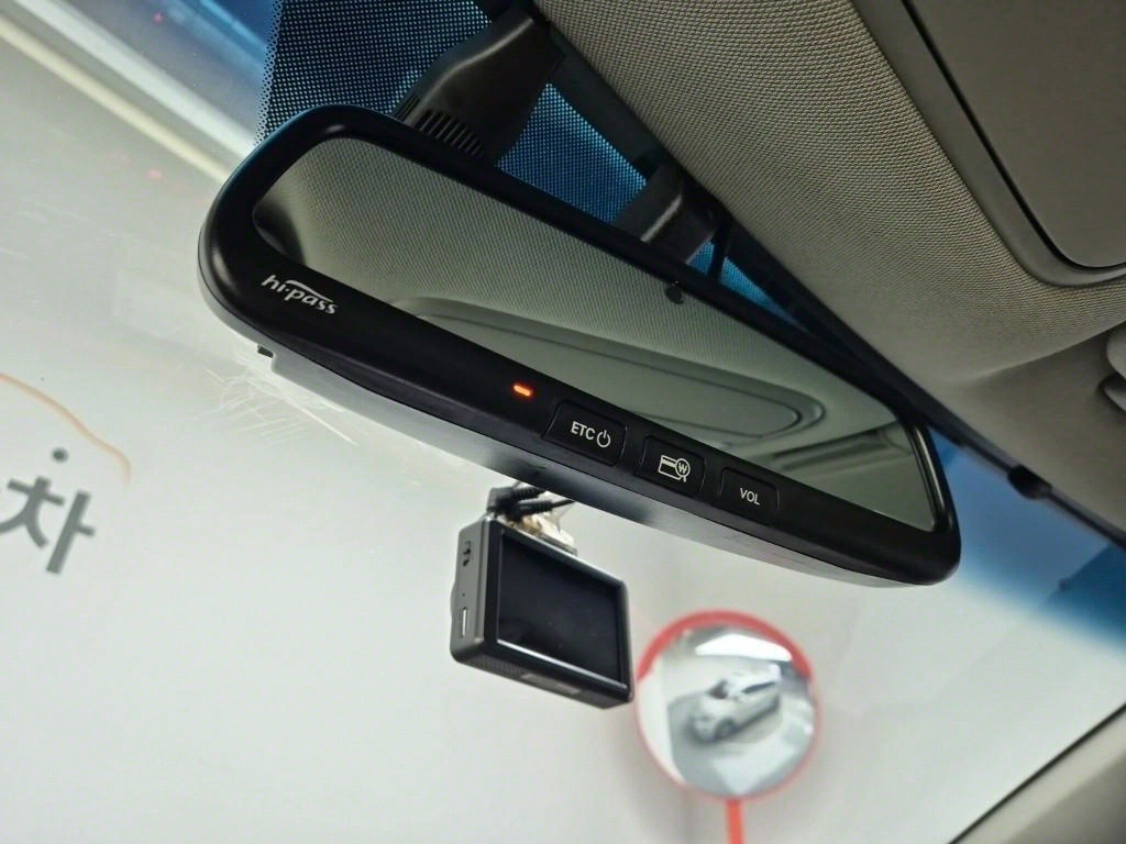 KIA Carnival 2015 Plateado - Importación desde Corea - HF Imports Iquique - Foto 16